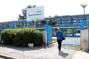 a quelques jours des prochaines vacances plusieurs classes du lycee schuman sont touchees par l epidemie de covid 19 photo rl maury golini 1732248145